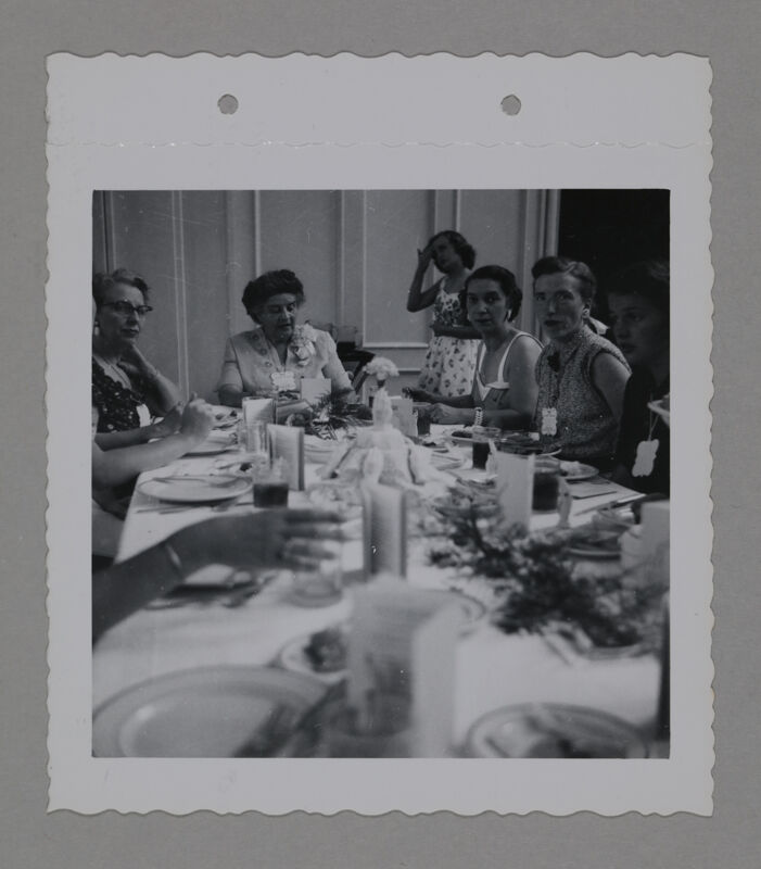 Eidson, Freear, and Three Phi Mus at Convention Banquet Photograph, June 23-28, 1952 (Image)