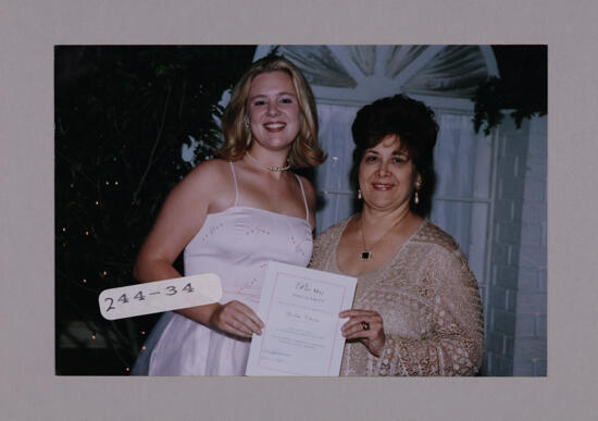 Delta Theta Chapter Member and Mary Jane Johnson at Convention Photograph, July 7-10, 2000 (image)