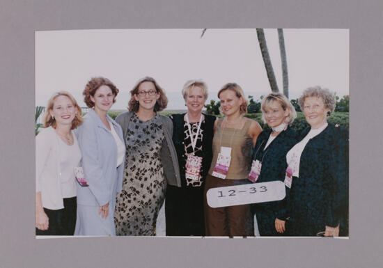 Phi Mu Staff at Convention Photograph 1, July 7-10, 2000 (image)