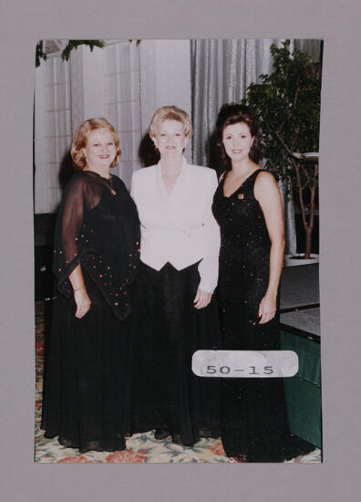 Williams, Moore, and Kendricks at Convention Photograph, July 7-10, 2000 (image)