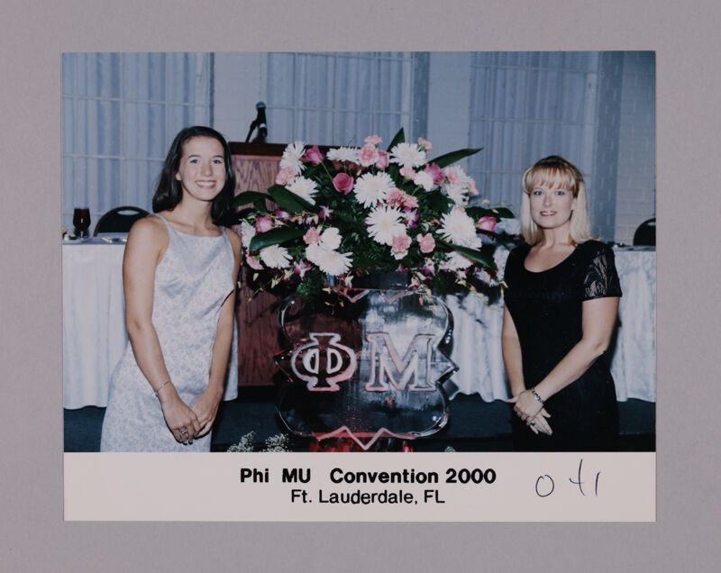 Two Phi Mus by Convention Ice Sculpture Photograph, July 7-10, 2000 (Image)