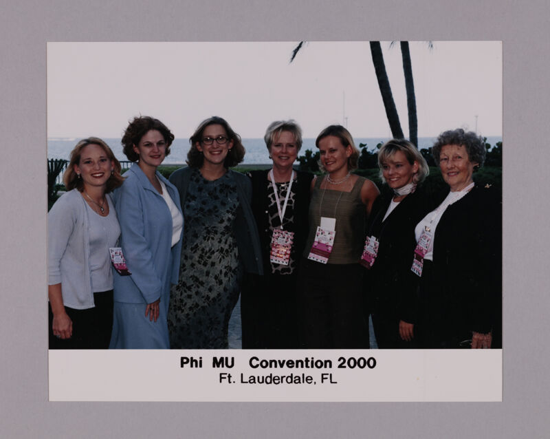 Phi Mu Staff at Convention Photograph 2, July 7-10, 2000 (Image)
