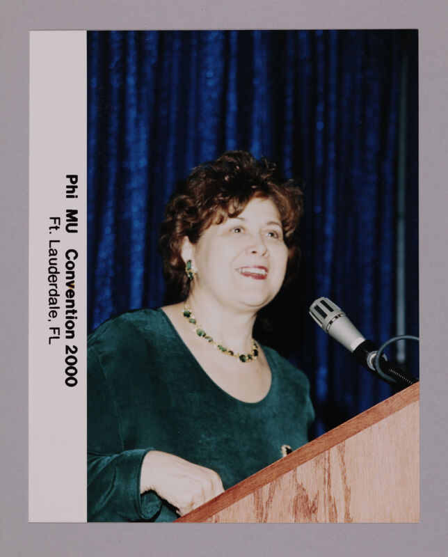 Mary Jane Johnson Speaking at Convention Photograph, July 7-10, 2000 (Image)