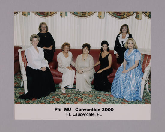 1998-2000 National Council at Convention Photograph, July 7-10, 2000 (image)