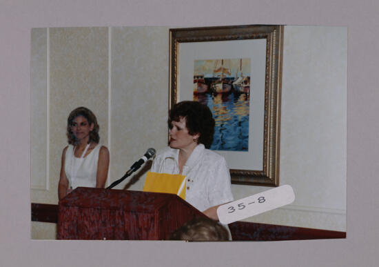 Kathie Garland Speaking at Convention Photograph, July 7-10, 2000 (image)