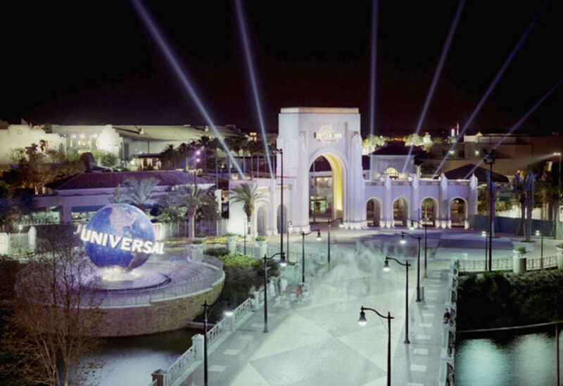 Universal Studios Globe and Arch Photograph, c. 2008 (Image)