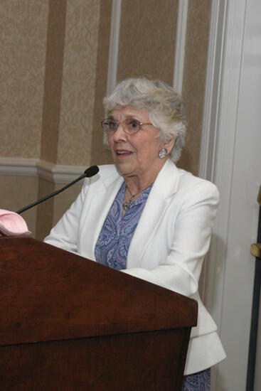 Gloria Henson Speaking at Convention 1852 Dinner Photograph 2, July 14, 2006 (image)