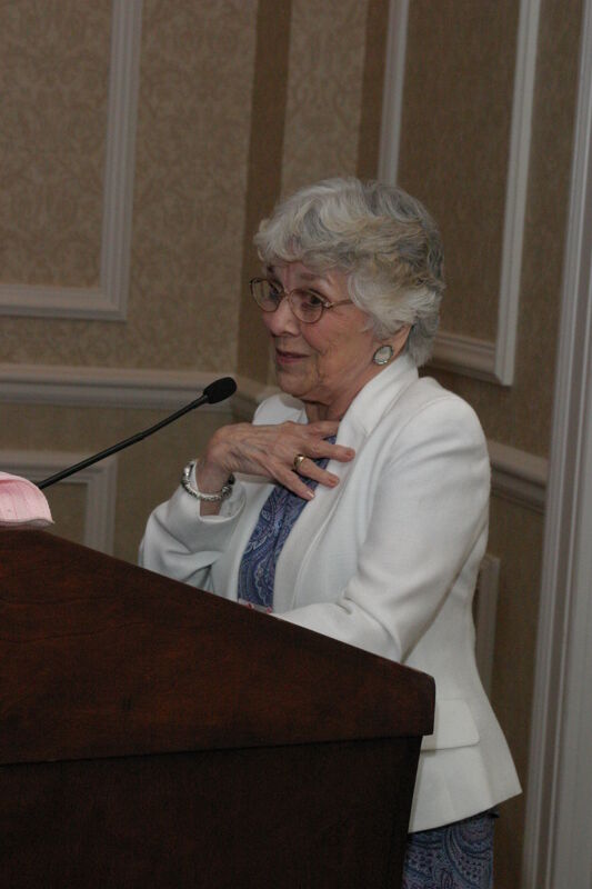 Gloria Henson Speaking at Convention 1852 Dinner Photograph 1, July 14, 2006 (Image)