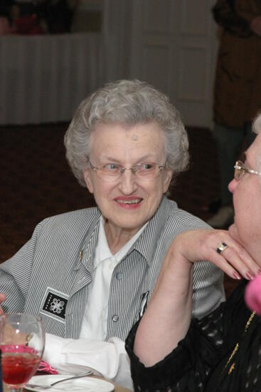 Unidentified Phi Mu at Convention 1852 Dinner Photograph 3, July 14, 2006 (image)