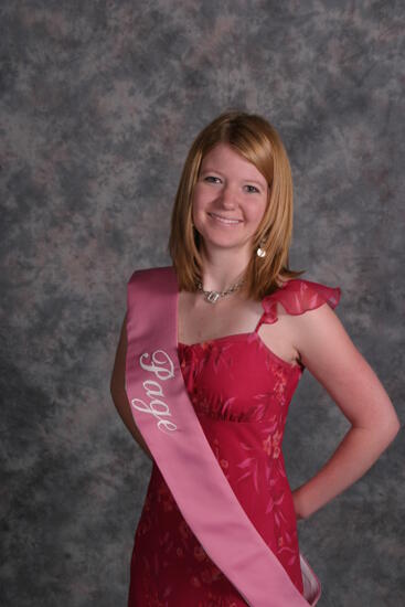 Lisa Gentry Convention Portrait Photograph 1, July 2006 (image)