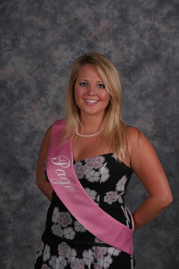 Laura D'Antoni Convention Portrait Photograph 2, July 2006 (image)