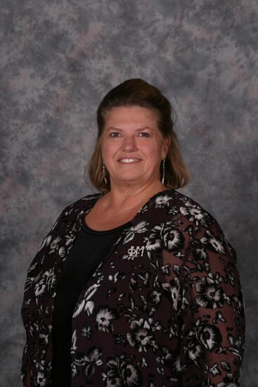 Unidentified Phi Mu Convention Portrait Photograph 18, July 2006 (image)