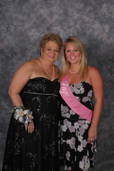 Kathy Williams and Laura D'Antoni Convention Portrait Photograph 2, July 2006 (image)