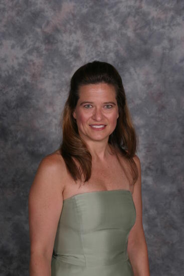 Unidentified Phi Mu Convention Portrait Photograph 26, July 2006 (image)