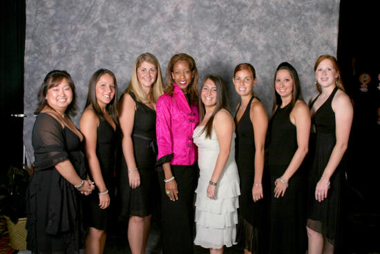 Group of Eight Convention Portrait Photograph 2, July 2006 (image)