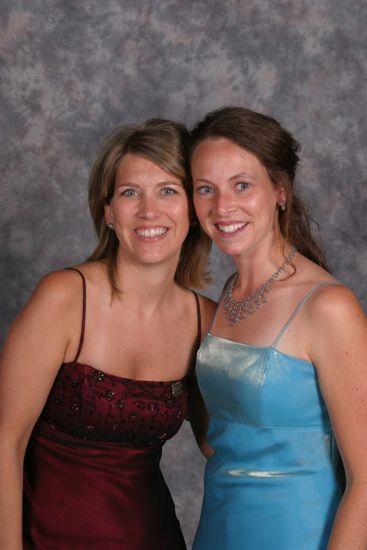 Melissa Walsh and Lisa Williams Convention Portrait Photograph 1, July 2006 (image)