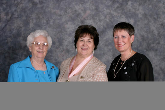 Mary Jane Johnson and Two Unidentified Phi Mus Convention Portrait Photograph, July 2006 (image)