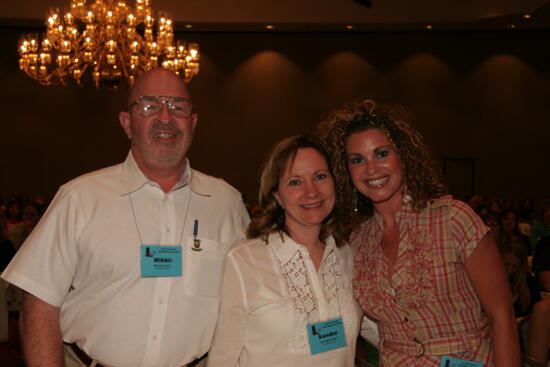 Hooker Family at Friday Convention Session Photograph, July 14, 2006 (image)