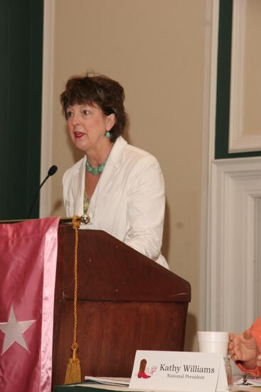 Unidentified Phi Mu Speaking at Friday Convention Session Photograph 14, July 14, 2006 (image)