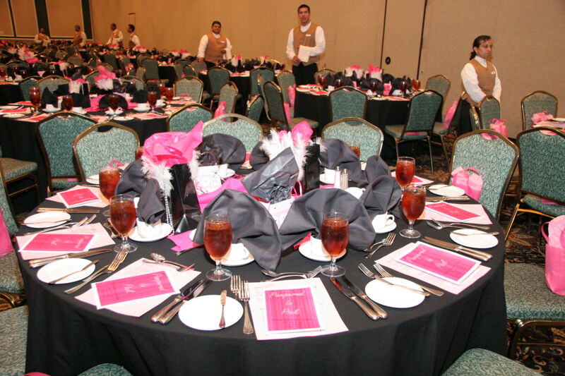 Alumnae Appreciation Luncheon Table Photograph 1, July 14, 2006 (Image)