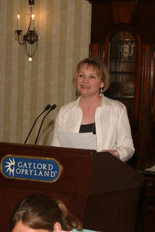 Robin Fanning Speaking at Convention Officer Luncheon Photograph 2, July 2006 (Image)