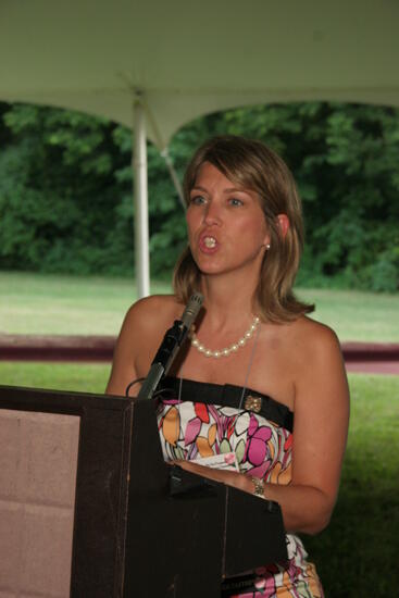 Melissa Walsh Speaking at Convention Outdoor Luncheon Photograph 2, July 2006 (image)