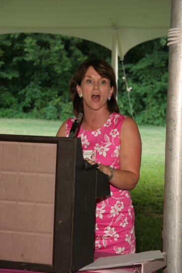 Beth Monnin Speaking at Convention Outdoor Luncheon Photograph 4, July 2006 (image)