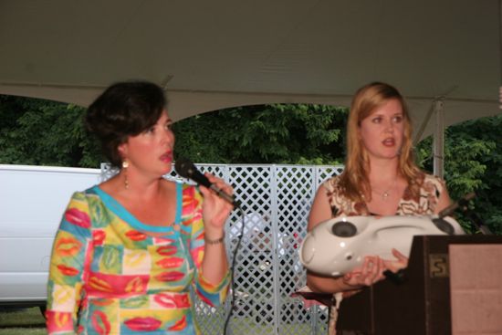 Mary Helen Griffis Singing at Convention Outdoor Luncheon Photograph 2, July 2006 (image)