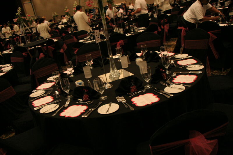 July 15 Convention Carnation Banquet Table Setting Photograph 2 Image