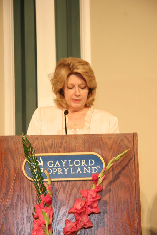 Peggy King Speaking at Convention Carnation Banquet Photograph 1, July 15, 2006 (Image)