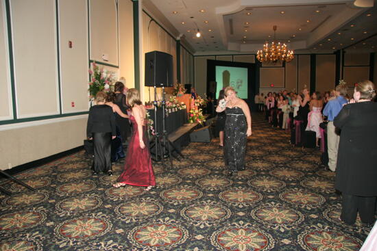 Kathy Williams Entering Convention Carnation Banquet Photograph, July 15, 2006 (image)