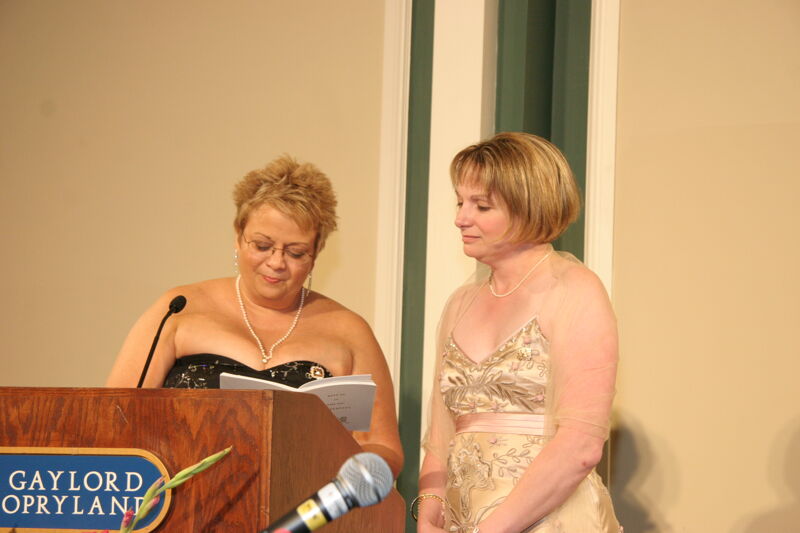 Kathy Williams Swearing In Robin Fanning at Convention Carnation Banquet Photograph 1, July 15, 2006 (Image)