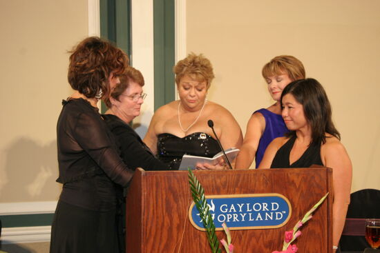 Kathy Williams Swearing In Foundation Officers at Convention Carnation Banquet Photograph 3, July 15, 2006 (image)