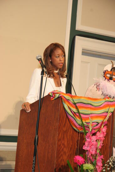 Rikki Marver Speaking at Convention Sisterhood Luncheon Photograph 19, July 15, 2006 (image)