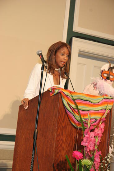 Rikki Marver Speaking at Convention Sisterhood Luncheon Photograph 21, July 15, 2006 (image)