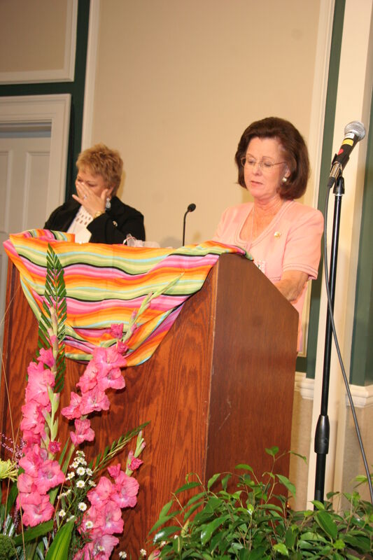 Shellye McCarty Speaking at Convention Sisterhood Luncheon Photograph, July 15, 2006 (Image)