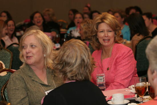 Peggy King and Unidentified Phi Mu at Convention Luncheon Photograph, July 2006 (image)