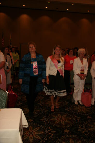 Kathy Williams and Page Entering Thursday Convention Session Photograph, July 13, 2006 (image)