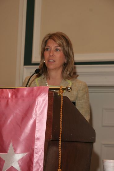 Melissa Walsh Speaking at Thursday Convention Session Photograph 2, July 13, 2006 (image)