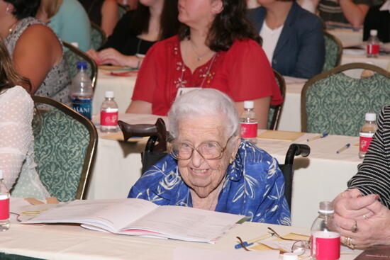 Leona Hughes at Thursday Convention Session Photograph, July 13, 2006 (image)