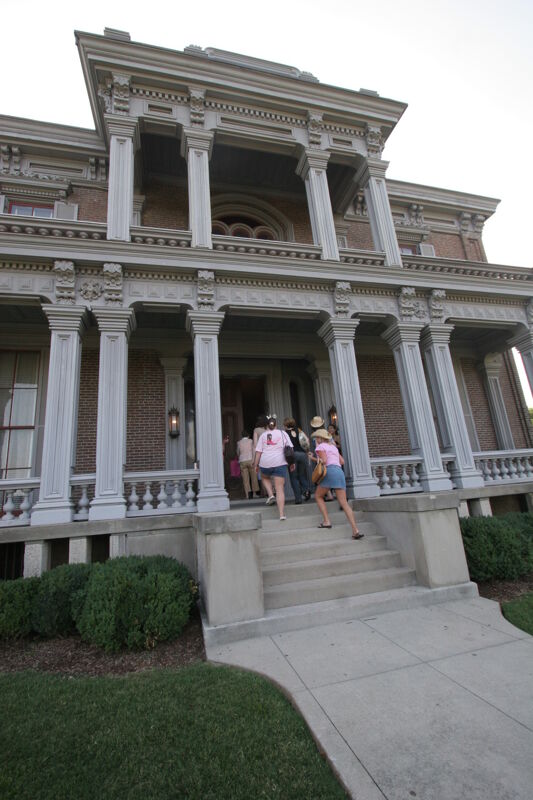 July 2006 Phi Mus Entering Two Rivers Mansion for Convention Tour Photograph 2 Image