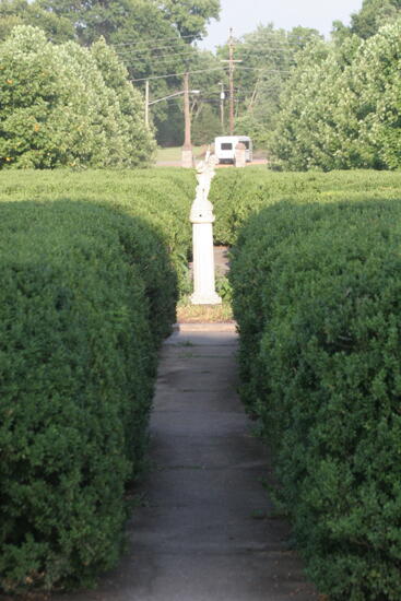 Two Rivers Mansion Garden Statue Photograph 1, July 2006 (image)