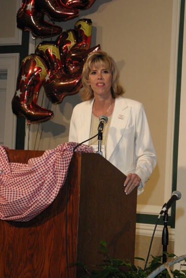 Convention Welcome Dinner Photograph 22, July 12, 2006 (image)