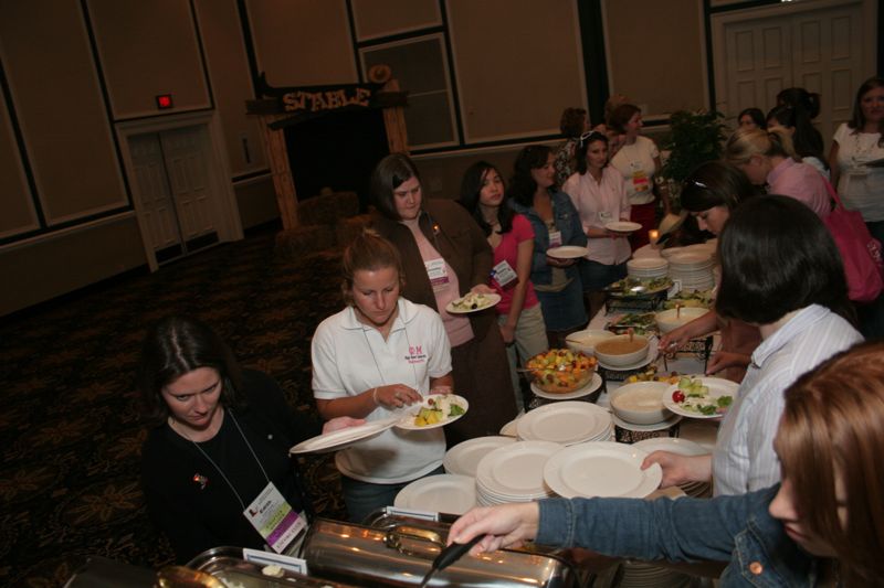 July 12 Convention Welcome Dinner Photograph 210 Image