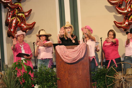 Convention Welcome Dinner Photograph 240, July 12, 2006 (image)