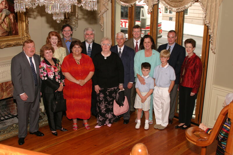 1852 Society Members With Families at Convention Photograph 1, July 8-11, 2004 (Image)