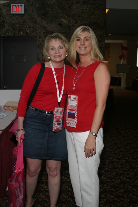 Robin Fanning and Andie Kash at Convention Photograph, July 8, 2004 (Image)