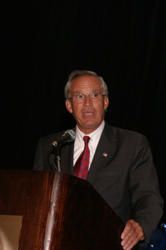 Porter Goss Speaking at Convention Photograph 4, July 8, 2004 (Image)