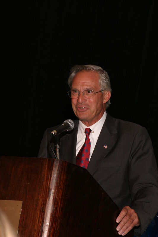 Porter Goss Speaking at Convention Photograph 5, July 8, 2004 (Image)