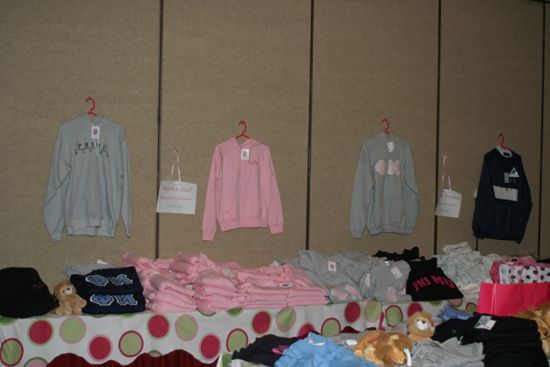 Sweatshirts in Convention Marketplace Photograph, July 8-11, 2004 (image)